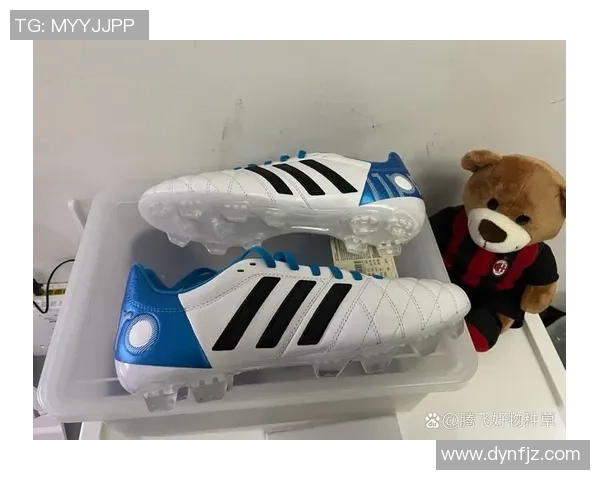 球星如何选择足球鞋 揭秘顶级球员钟爱鞋款背后的故事